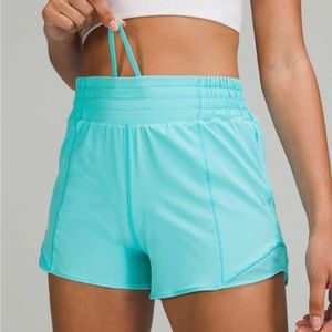 Lululemon hotty hot shorts 4”